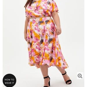 Torrid off shoulder top and skirt set size 1